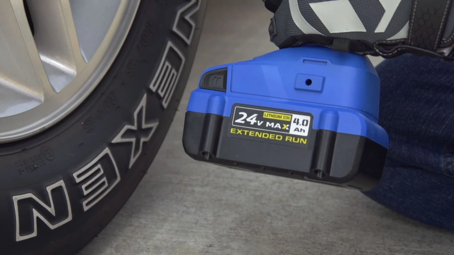 Kobalt Power Tool Batteries & Chargers 24-Volt Max 4 Amp-Hour Lithium Power Tool Battery 6 Kobalt Power Tool Batteries & Chargers 24-Volt Max 4 Amp-Hour Lithium Power Tool Battery - Image 6