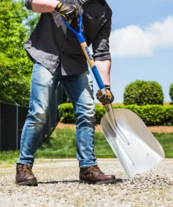 Kobalt Shovels & Spades 30-in Wood D-Handle Scoop -Kobalts Shop 10881161