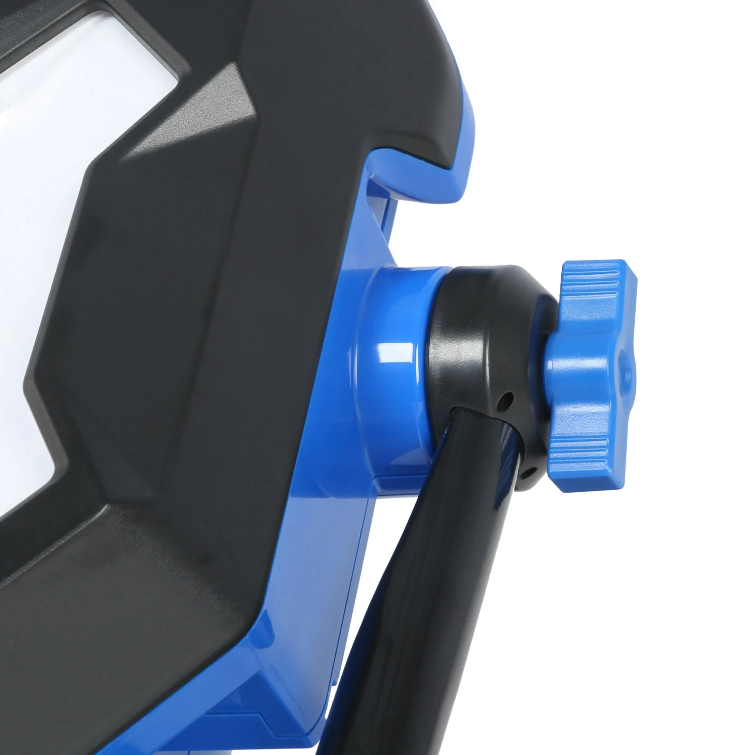 Kobalt Work Lights LED Rechargeable Portable Work Light 4 Kobalt Work Lights LED Rechargeable Portable Work Light - Image 4