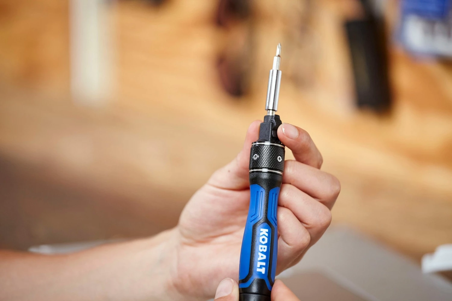 Kobalt Screwdrivers 8-Piece Plastic Handle Ratcheting Torx Multi-bit Screwdriver 2 Kobalt Screwdrivers 8-Piece Plastic Handle Ratcheting Torx Multi-bit Screwdriver - Image 2