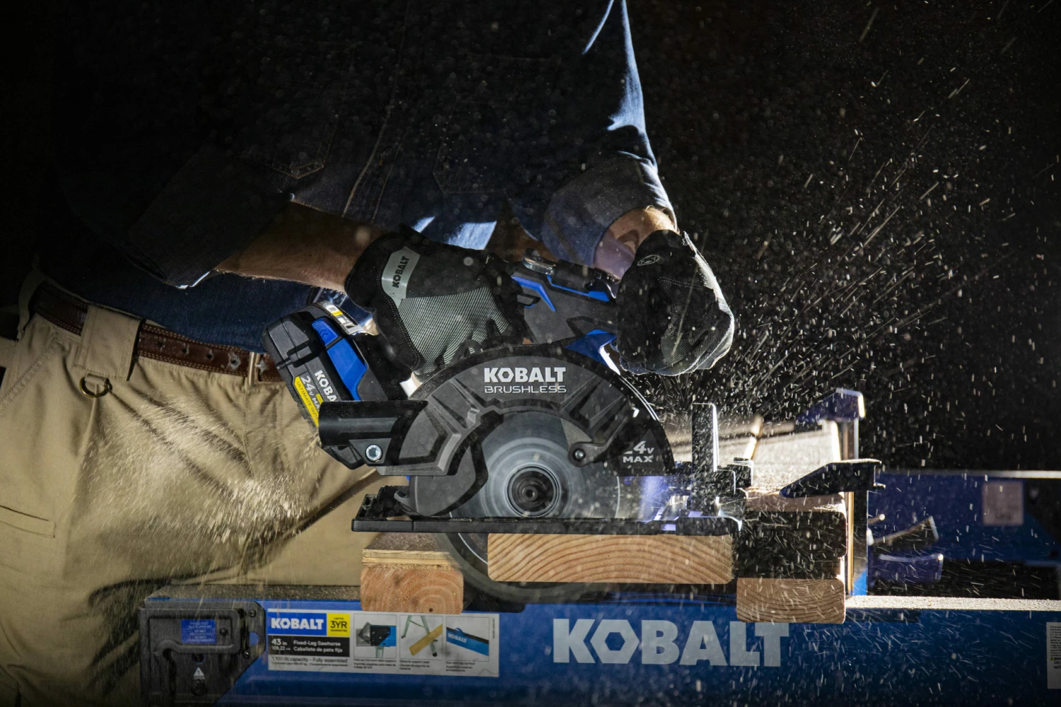Kobalt Circular Saws 24-Volt XTR 7-1/4-in Brushless Cordless Circular Saw 6 Kobalt Circular Saws 24-Volt XTR 7-1/4-in Brushless Cordless Circular Saw - Image 6