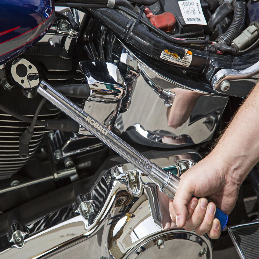 Kobalt Torque Wrenches 3/8-in Drive Click Torque Wrench (20-ft lb to 100-ft lb) 4 Kobalt Torque Wrenches 3/8-in Drive Click Torque Wrench (20-ft lb to 100-ft lb) - Image 4