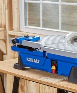 Kobalt Tile Saws 7-in 6-Amp Wet Tabletop Sliding Table Tile Saw -Kobalts Shop 41973190