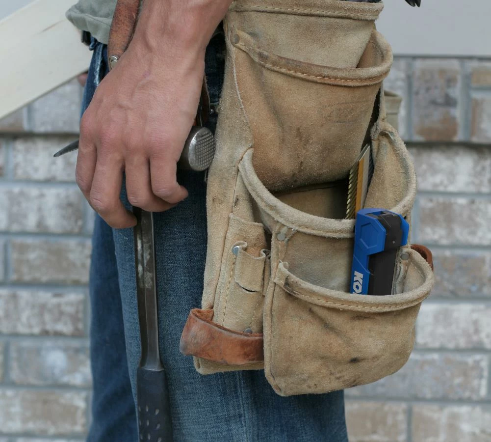 Kobalt Work Lights LED Rechargeable Handheld Work Light 5 Kobalt Work Lights LED Rechargeable Handheld Work Light - Image 5