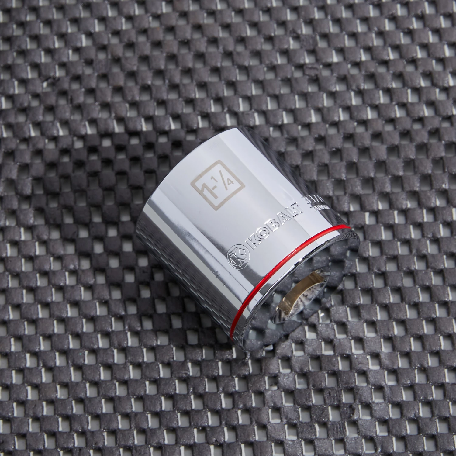 Kobalt Sockets & Socket Sets Standard (SAE) 1/2-in Drive 12-point 1-1/4-in Shallow Socket 8 Kobalt Sockets & Socket Sets Standard (SAE) 1/2-in Drive 12-point 1-1/4-in Shallow Socket - Image 8