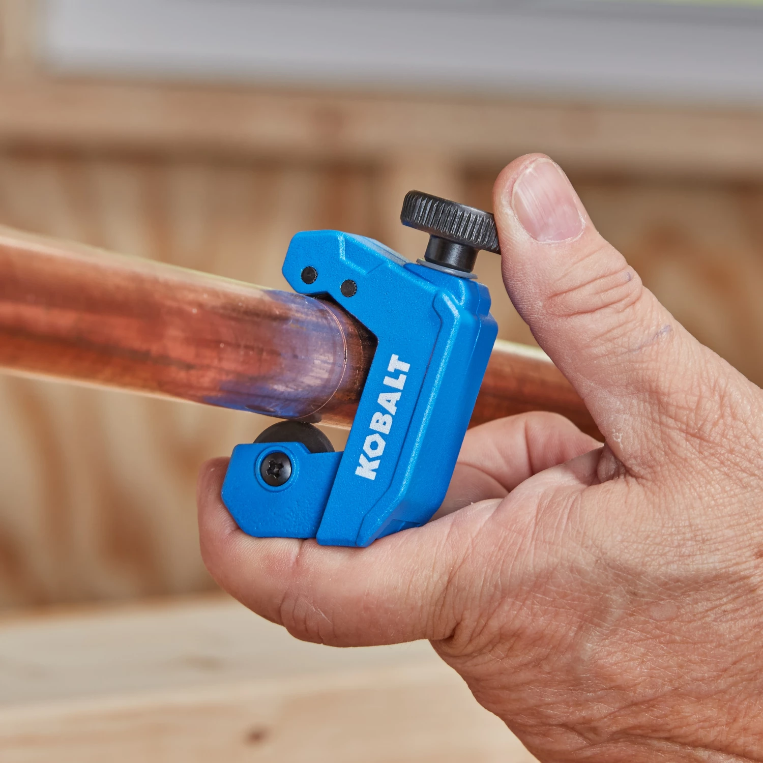 Kobalt Pipe Cutters 7/8-in Copper Tube Cutter 2 Kobalt Pipe Cutters 7/8-in Copper Tube Cutter - Image 2