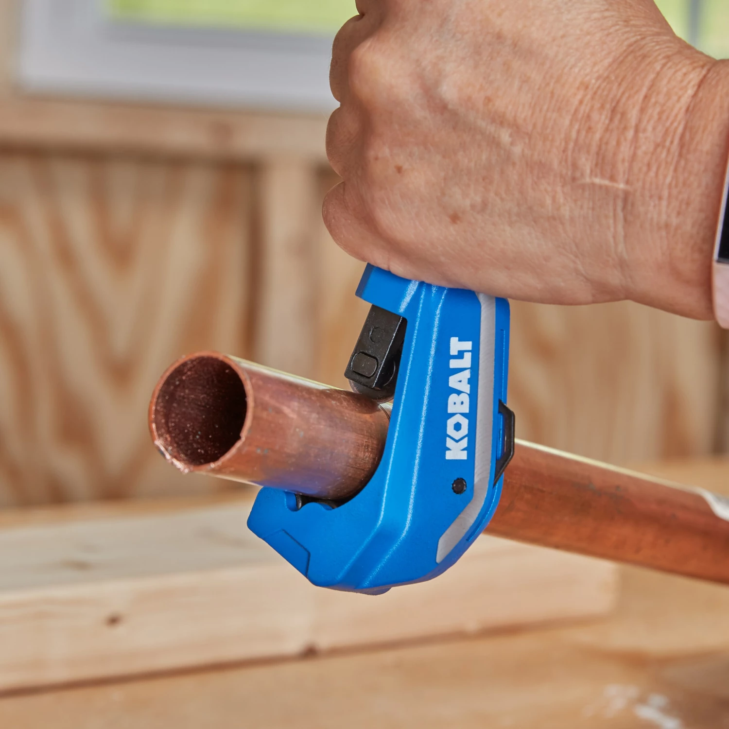 Kobalt Pipe Cutters 1-1/8-in Copper Tube Cutter 2 Kobalt Pipe Cutters 1-1/8-in Copper Tube Cutter - Image 2