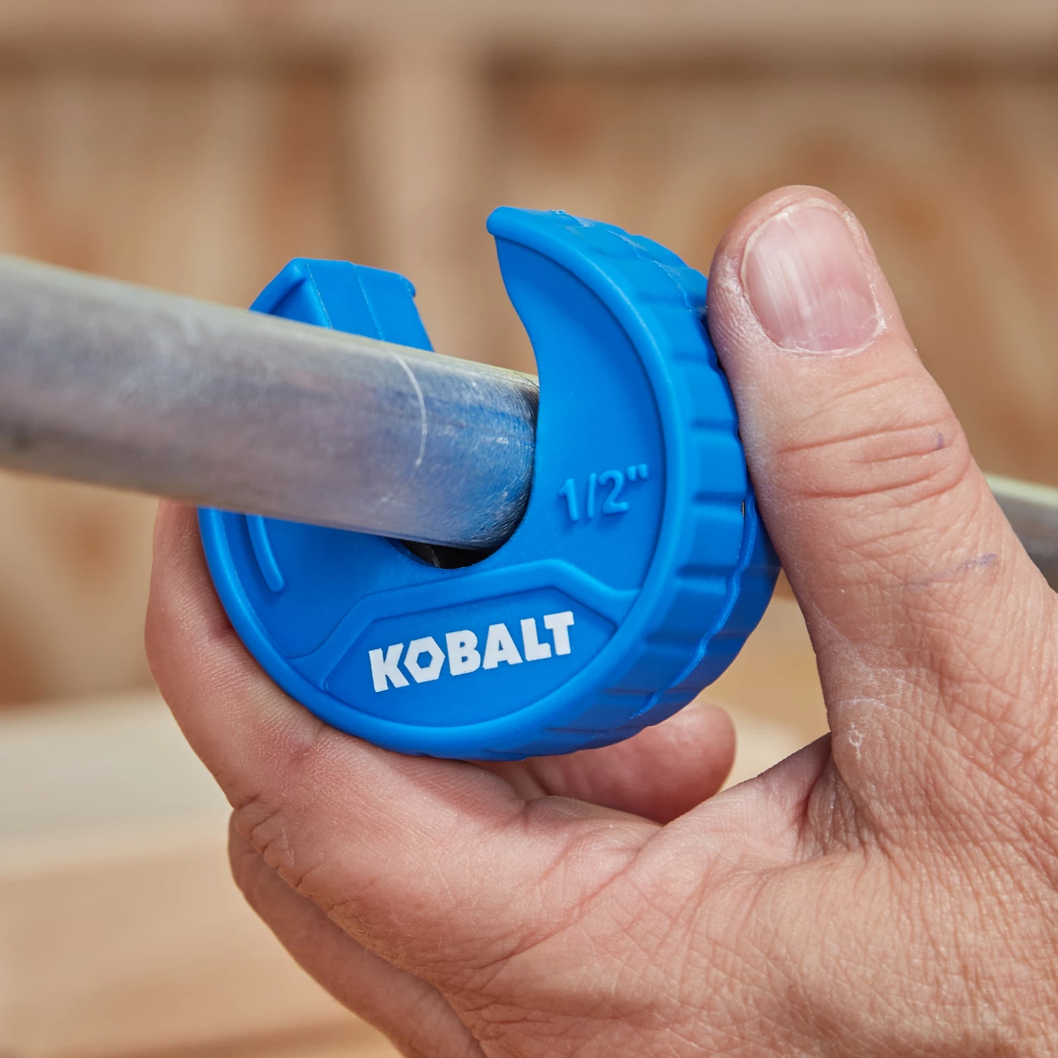 Kobalt Pipe Cutters 1/2-in Copper Tube Cutter 3 Kobalt Pipe Cutters 1/2-in Copper Tube Cutter - Image 3