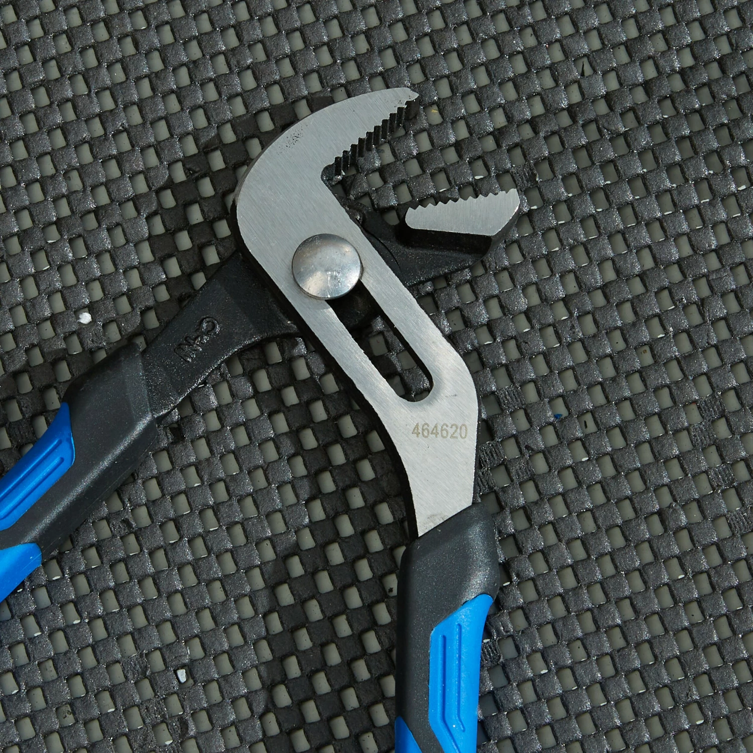 Kobalt 8-in Tongue and Groove Pliers 5 Kobalt 8-in Tongue and Groove Pliers - Image 5