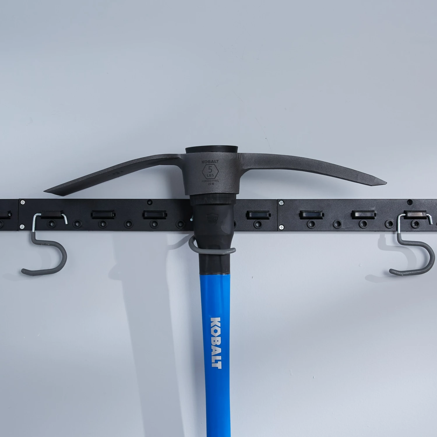 Kobalt Pickaxes & Mattocks 5-lb Fiberglass Steel Pick Mattock 7 Kobalt Pickaxes & Mattocks 5-lb Fiberglass Steel Pick Mattock - Image 7