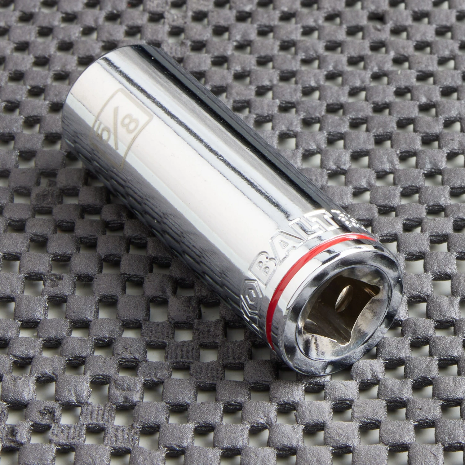 Kobalt Sockets & Socket Sets Standard (SAE) 3/8-in Drive 6-point 5/8-in Deep Socket 3 Kobalt Sockets & Socket Sets Standard (SAE) 3/8-in Drive 6-point 5/8-in Deep Socket - Image 3