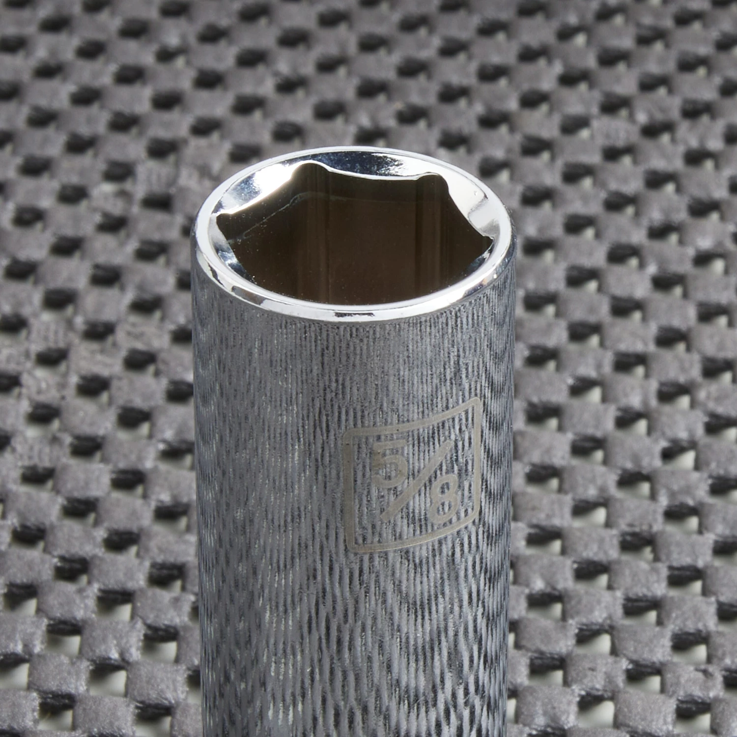 Kobalt Sockets & Socket Sets Standard (SAE) 3/8-in Drive 6-point 5/8-in Deep Socket 2 Kobalt Sockets & Socket Sets Standard (SAE) 3/8-in Drive 6-point 5/8-in Deep Socket - Image 2