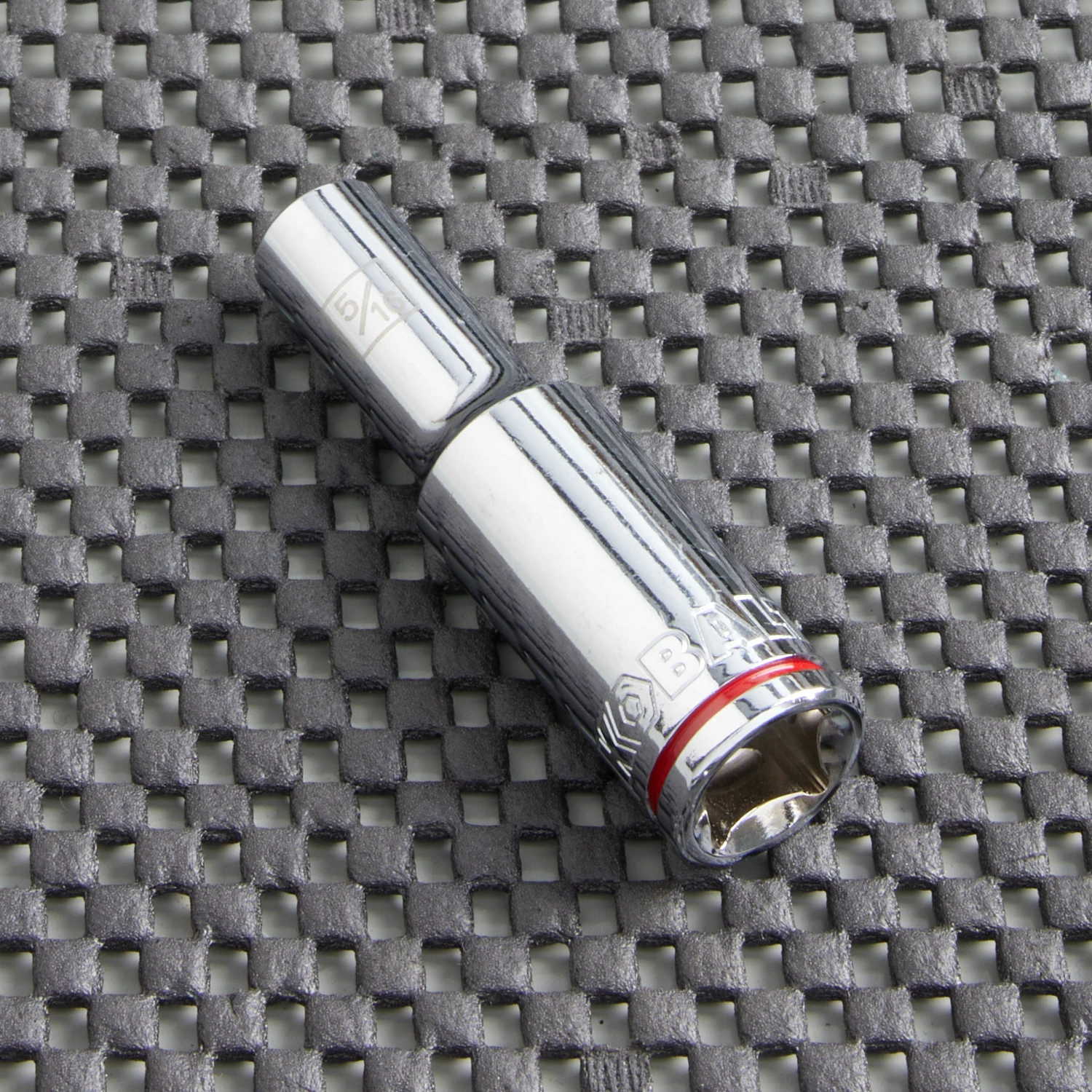 Kobalt Sockets & Socket Sets Standard (SAE) 3/8-in Drive 12-point 5/16-in Deep Socket 7 Kobalt Sockets & Socket Sets Standard (SAE) 3/8-in Drive 12-point 5/16-in Deep Socket - Image 7