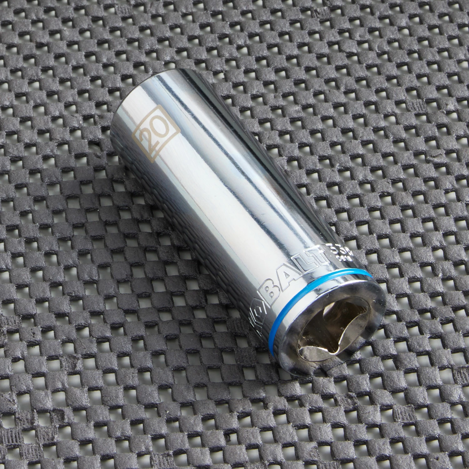 Kobalt Sockets & Socket Sets Metric 1/2-in Drive 12-point 20-mm Deep Socket 3 Kobalt Sockets & Socket Sets Metric 1/2-in Drive 12-point 20-mm Deep Socket - Image 3