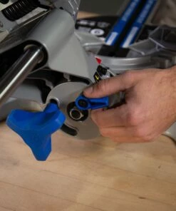 Kobalt Miter Saws 24-Volt 7-1/4-In Miter Saw - Bare Tool 25 Kobalt Miter Saws 24-Volt 7-1/4-In Miter Saw - Bare Tool -Kobalts Shop 47961103